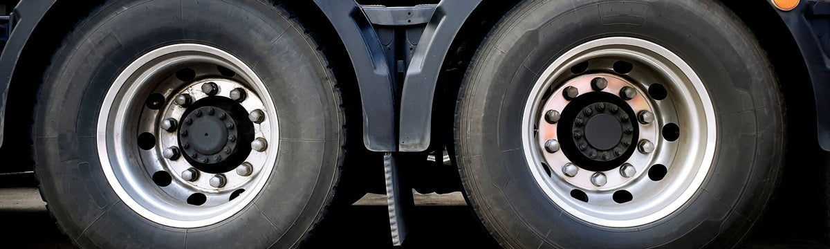 Twin rear wheels of an HGV — Melco commercial tyre changing tools